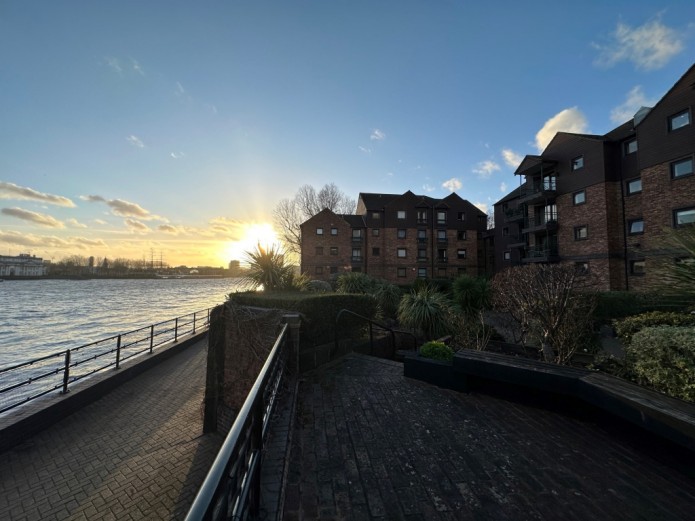 Luralda Wharf, Isle of Dogs